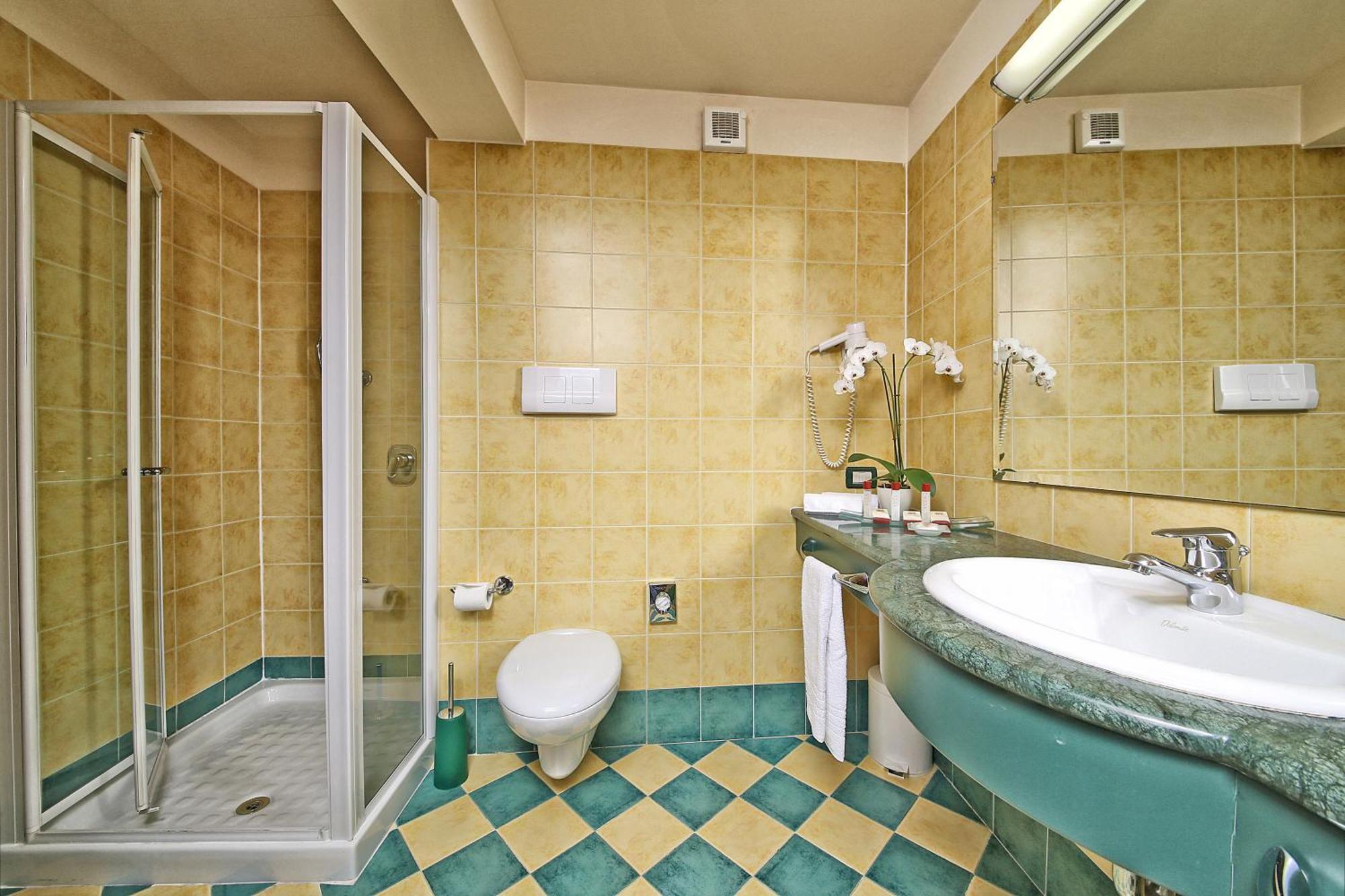 Hotel Vigna Salò Buitenkant foto